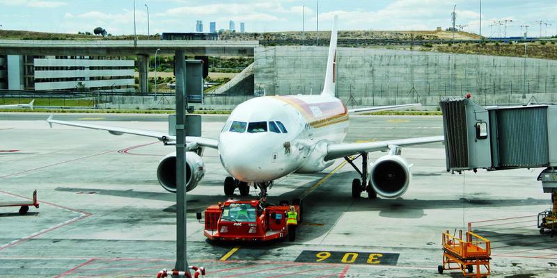 丁度巴拉斯电影在线播放 架构实拍图